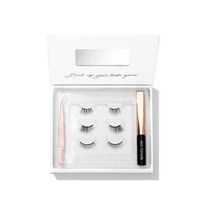 Moxie Lash Natural Lash Kit with Black Mascara and Rose Gold Applicator